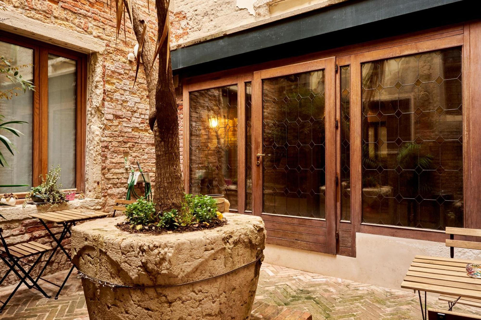 Nama Boutique Residence Βενετία Εξωτερικό φωτογραφία