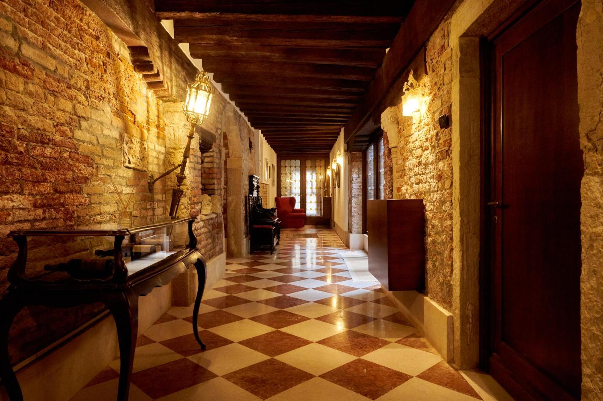 Nama Boutique Residence Βενετία Εξωτερικό φωτογραφία
